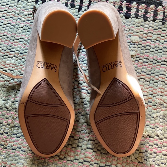 Franco by Franco Sarto Grey Suede Heels 8.5 - Picture 5 of 6